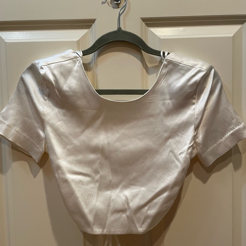 NWT ZARA White Backless Crop Top Size M